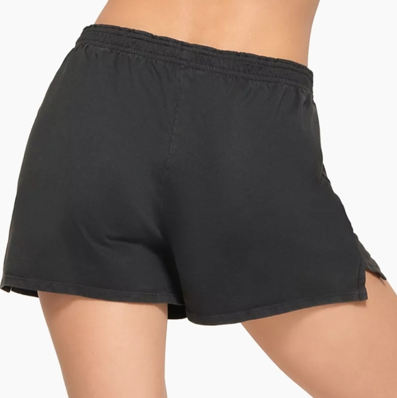 SKIMS Outdoor Jersey Short in Washed ONYX Size 3X - Picture 3 of 12